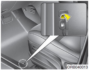 The fuel filler lid must be opened from inside the vehicle by pulling the fuel
