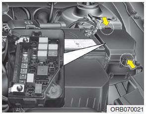 1. Turn the ignition switch and all other switches off.